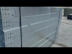 Cable tray galvanizzato ad immersione calda all'aperto con ventilazione o scanalatura perforazione