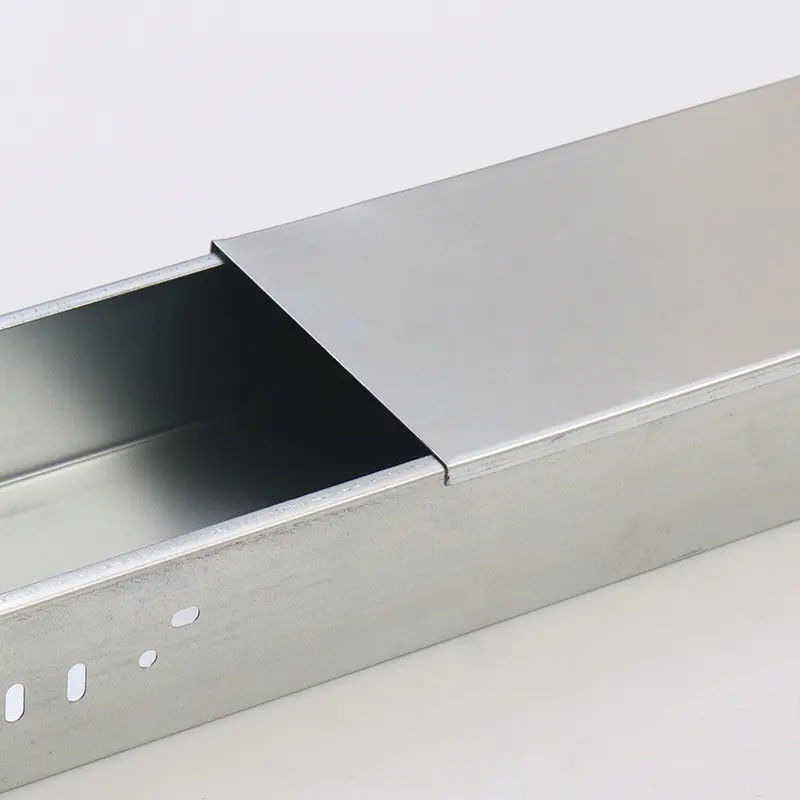 Cable tray in acciaio galvanizzato argento non infiammabile per parete/piano con resistenza alla corrosione