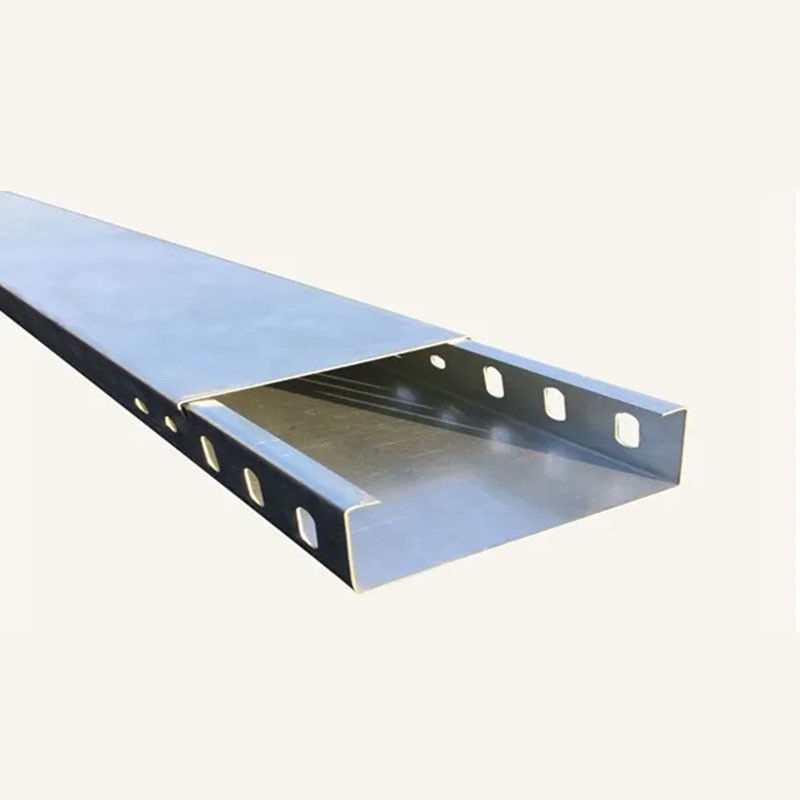Non infiammabile Silver Galvanized Cable Tray Resistenza alla corrosione Facile installazione a parete o a pavimento