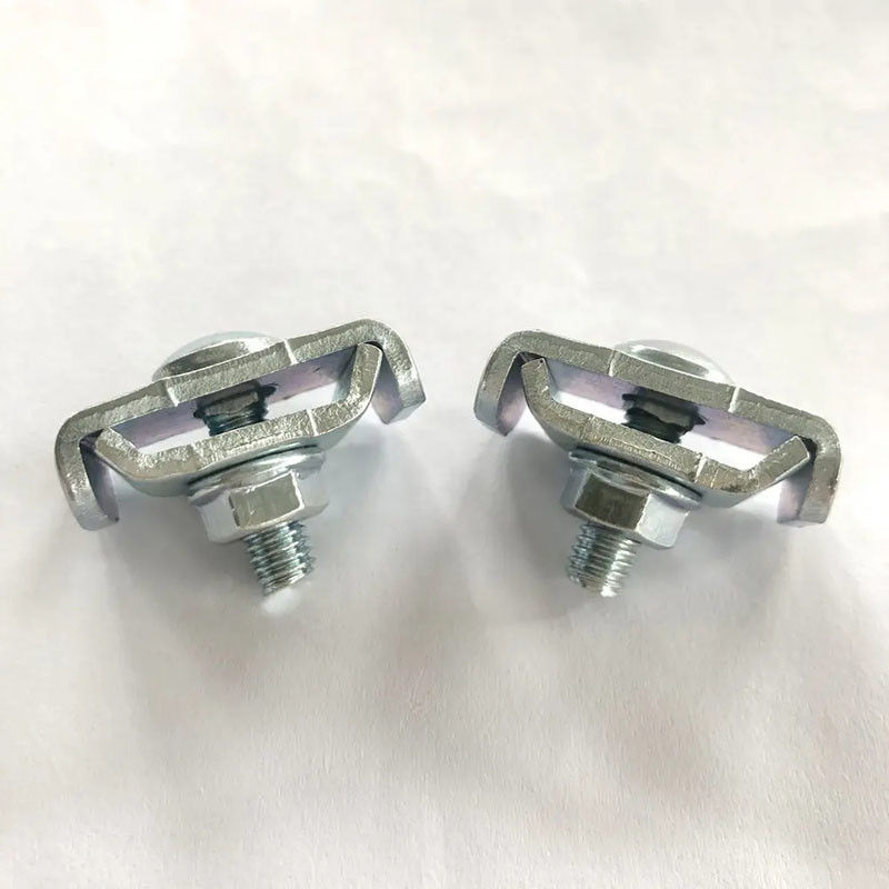 Fittings per vassoi di cavi in acciaio galvanizzato per installazioni a parete resistenti alla corrosione